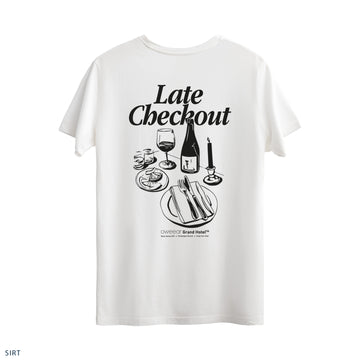 Regular T-Shirt "Late Checkout"
