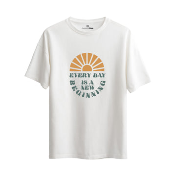 Oversize T-Shirt "Every Day Is a New Beginning"